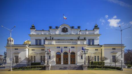 Гласуването на извънредния закон в правна комисия - по-късно днес