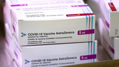 Пристигнаха първите дози от AstraZeneca у нас