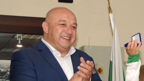 Повече пари за спортни домакинства иска Кралев