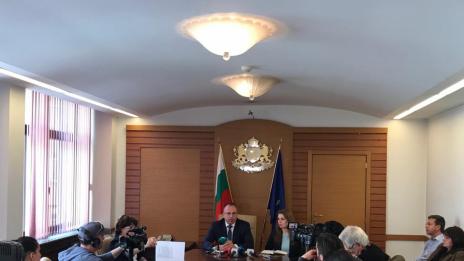 Министър Порожанов постигна споразумение с протестиращите земеделски организации