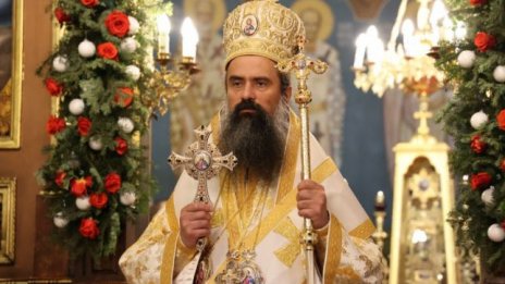 С тържествени богослужения: Църквата отбелязва година от избирането на Даниил за патриарх