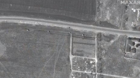 Откриха нови масови гробове край Мариупол