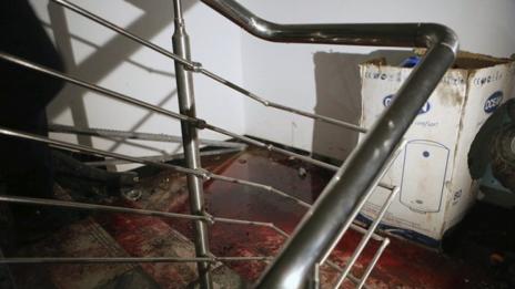 Локви кръв и 19 тела след ужаса в Мали