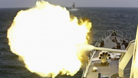 Русия започна военни учения успоредно с НАТО-вски маневри