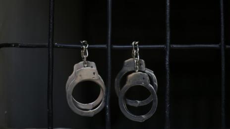 Спипаха 40-годишен за притежание на наркотици