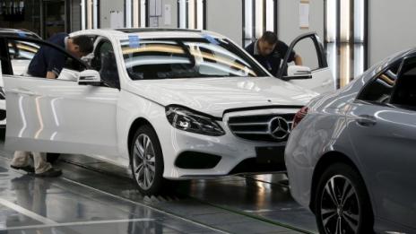 Mercedes-Benz иска да произвежда коли в Румъния
