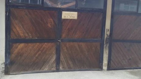 Спипаха двама, обрали гараж в центъра на Варна