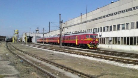 Спипаха двама от Каменар, обрали локомотивно депо във Варна