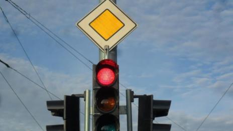 Не работят два светофара на натоварени кръстовища във Варна