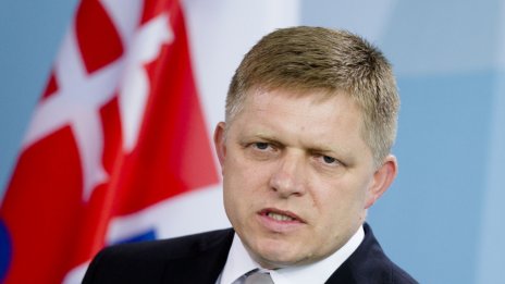 Премиерът на Словакия обвини президента, че дестабилизира държавата