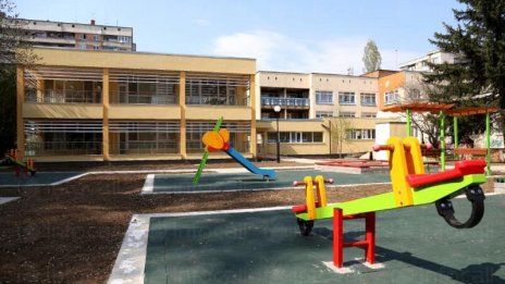 Украинци с временна закрила кандидатстват за общински детски заведения във Варна