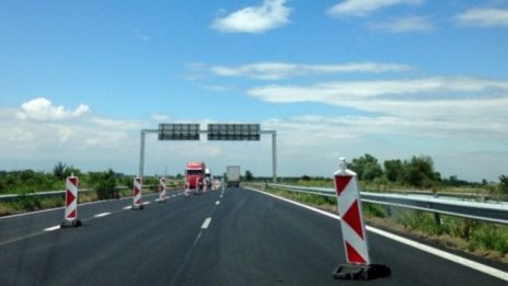 Абсурдът: Тънката "Тракия" – с 31 см по-хилава! 