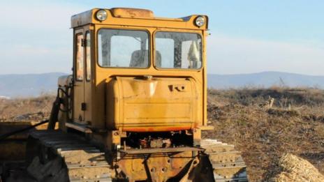 13-годишно дете загина. Прегази го брат му с трактор