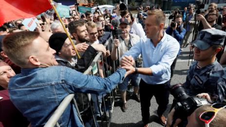 10 000 в Москва скандират: Русия ще бъде свободна!  
