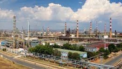 КЗК "поряза" "Лукойл" със солидна глоба