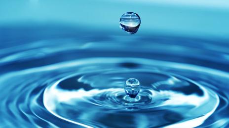 Учени изолираха две различни форми на водата
