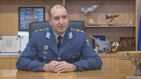 Указ за генерал Румен Радев най-рано в сряда  