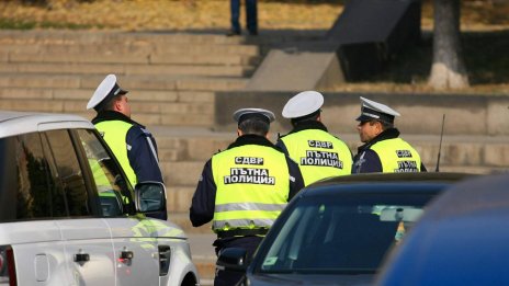 Невероятно, но факт – МВР проверява всички полицаи за глоби на пътя