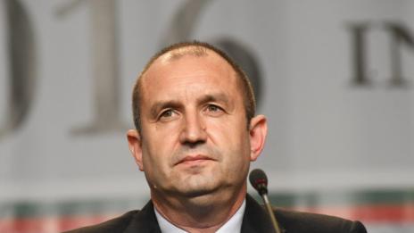 След скандалите с автомобили на НСО: Президентът смята, че инцидентите са поръчани