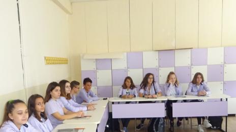 Деца от СУ "Гео Милев" във Варна минаха обучение за професиите на бъдещето