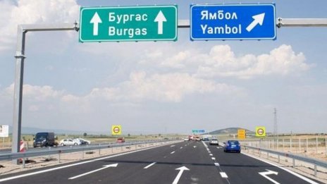 По левче на минута спестени, ако стигнем половин час по-късно на плажа