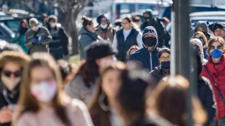Догодина – краят на пандемията. Медик изрече на глас надеждите ни!
