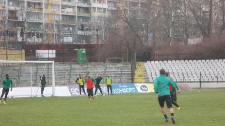 „Моряците“ тренират на две групи