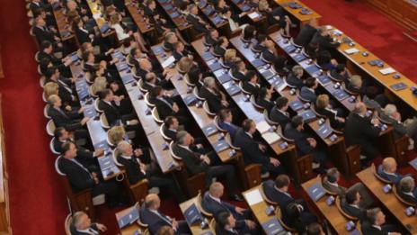 Комунизъм, антикомунизъм... Реч след реч в НС
