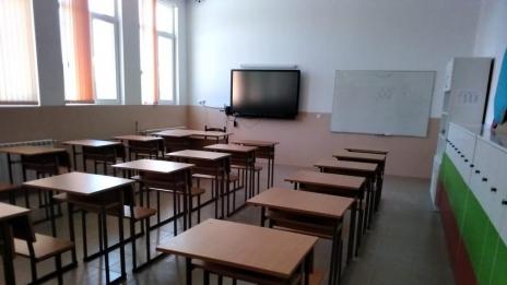 Близо 12 млн.лв. е дала държавата за шкафчета в училищата