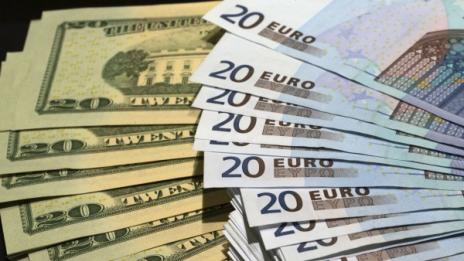 Милионерка завеща на кучето си по 100 000 долара годишно