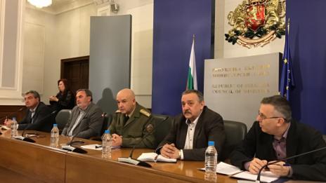 1247 са потвърдените случаи на COVID-19 у нас