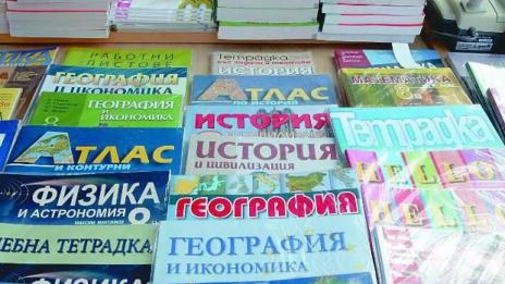 Задава се фалстарт и с учебниците за 2-ри, 6-и и 8-и клас