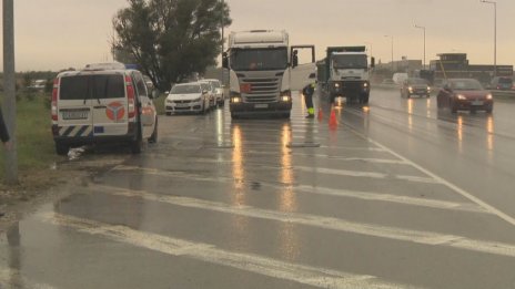 КАТ с нови акции на пътя - ще проверява камиони и автобуси