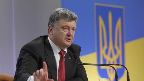 Порошенко: Поддържането на международната подкрепа за Киев става все по-трудно