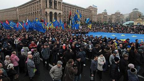 Хиляди протестираха срещу поскъпването на електричеството в Украйна