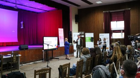Варненски училища споделиха опит от иновативен образователен модел