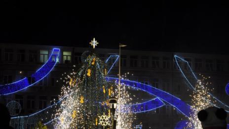 Конкурс за най-красива външна коледна украса започва във Варна