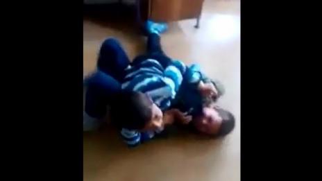 Четвъртокласници се биха в Пловдивско, скандират "Убий го"