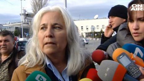 Бомбаджийката сама си сложила бомбата в устата, съдят я