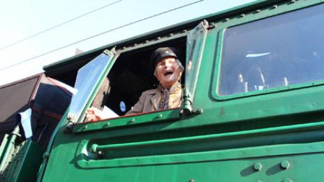 Днес да почерпят локомотивните машинисти