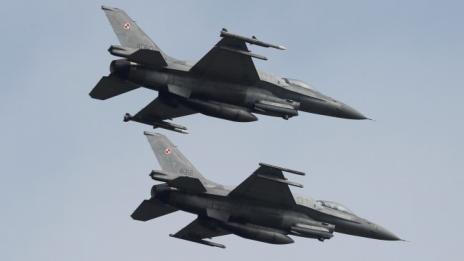 България се насочва към американските F-16 V