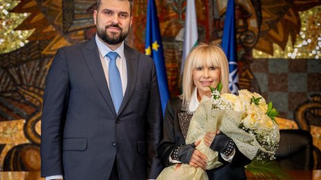 Лили Иванова бе удостоена със "Златна лаврова клонка"