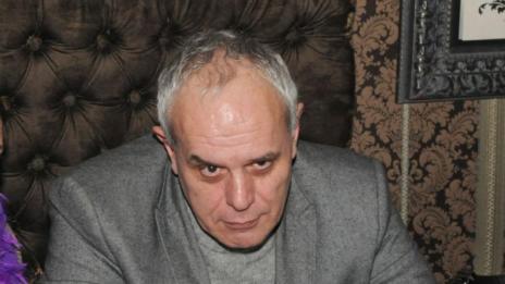 Ползват корупцията, за да "шамаросват" държавата