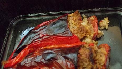 Постни чушки с маслини и ориз