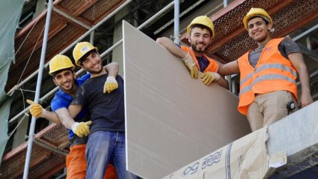 Бургас изпревари Варна по нови жилища