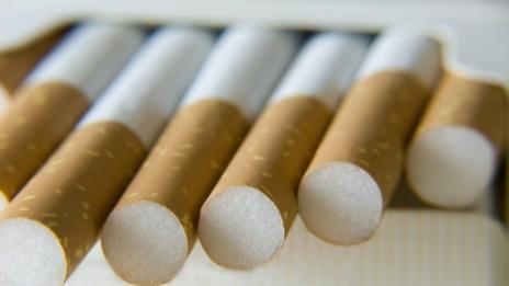 Ценова война при цигарите – контрабандата пада