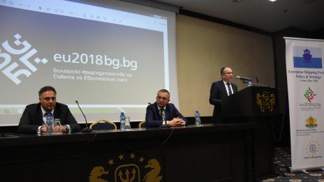 Кметът на Варна откри Европейски форум за морски транспорт