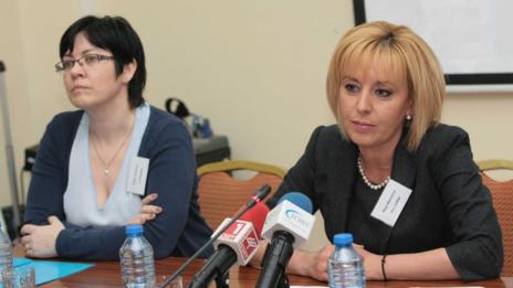 Омбудсманът иска часове по сексуално образование