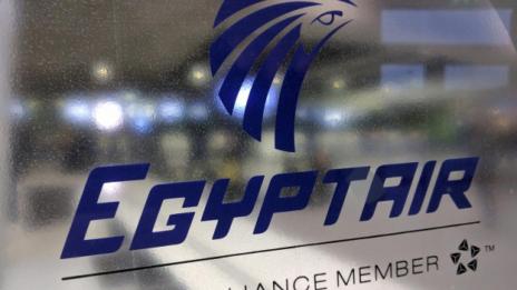 Откриха местонахождението на черните кутии на разбилия се египетски самолет