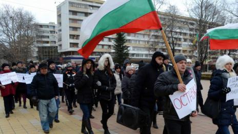 В Добрич протестират срещу поскъпването на водата